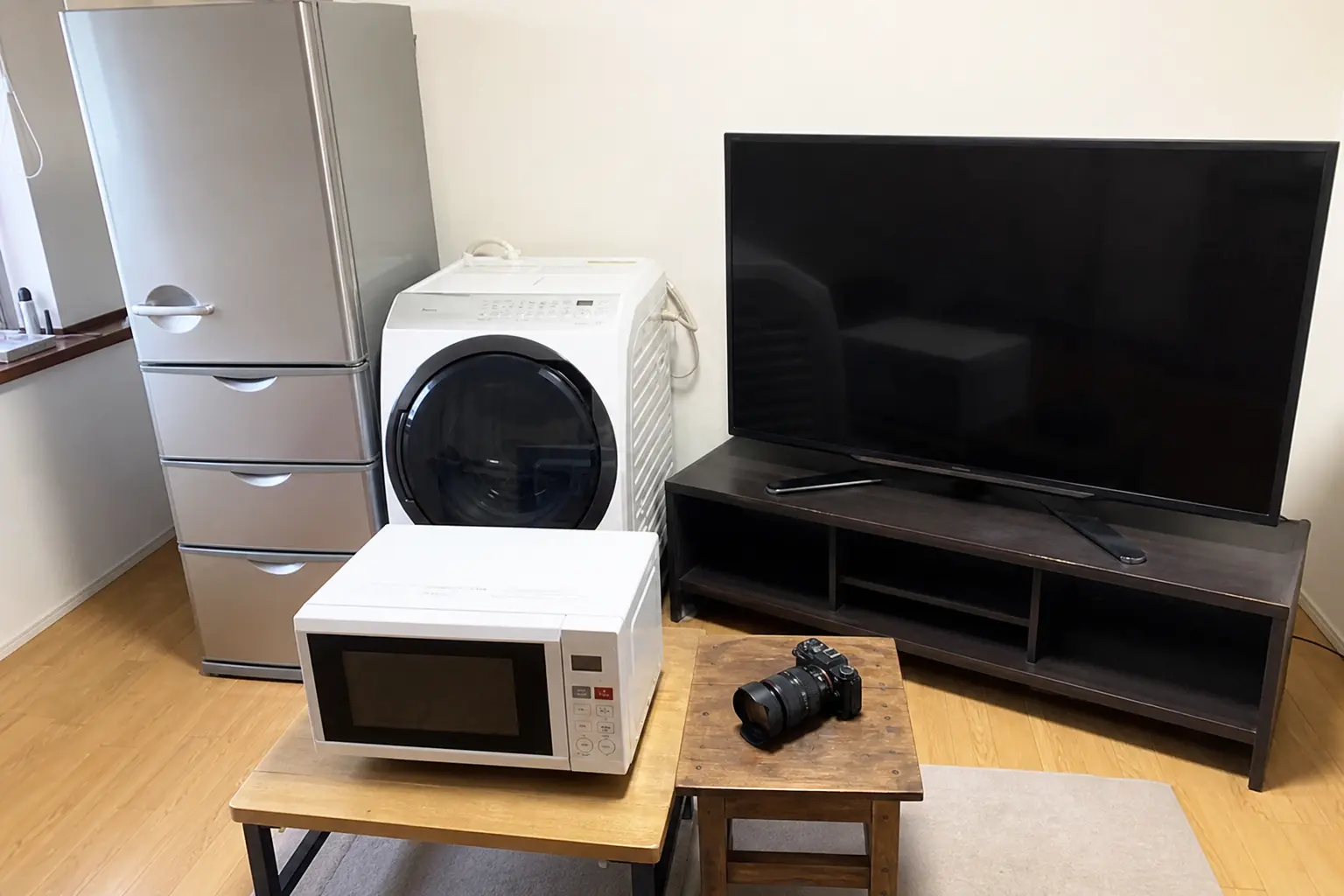 他の楽器や家財もあわせて